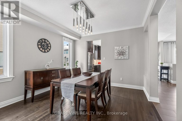 29232916/422-mercury-street/town-of-rockland/clarence-rockland/ontario/K4K0G8_8