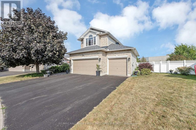 28730697/2677-chamberland-street/town-of-rockland/clarence-rockland/ontario/K4K0A5_2