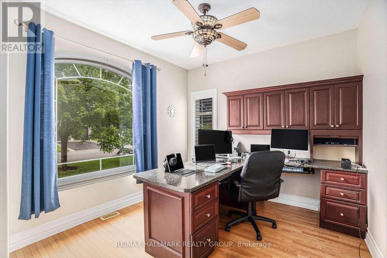 28365245/49-de-la-rive-promenade/embrun/russell/ontario/K0A1W0_18