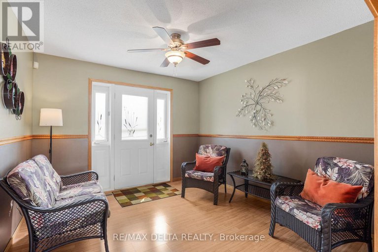 28603214/3871-champlain-street/clarencerockland-twp/clarence-rockland/ontario/K0A1E0_14