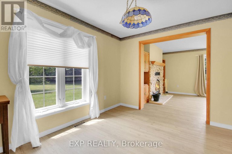 28592980/182-robertson-drive/lanark-highlands-lanark-village/lanark-highlands/ontario/K0G1K0_9