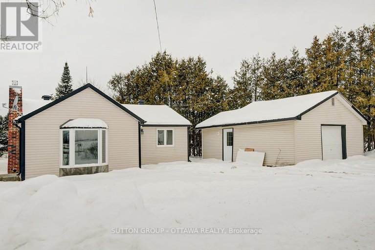 29142906/458-river-road/riverside-southgloucester-glen/ottawa/ontario/K1V1E7_5