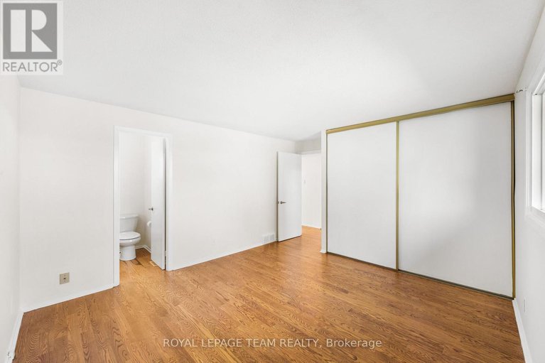 29339810/47-kidgrove-gardens/tanglewood/ottawa/ontario/K2G3W7_22