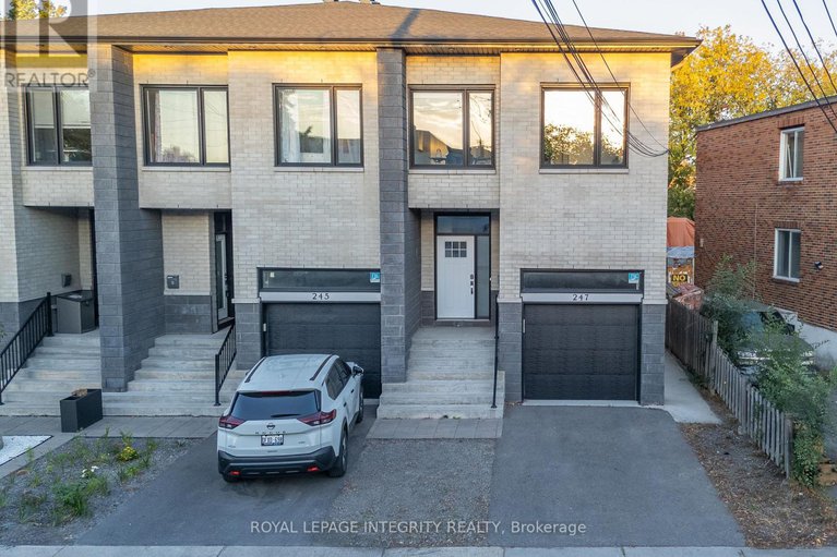28968738/a-b-247-granville-street/vanier/ottawa/ontario/K1L6Z3_1