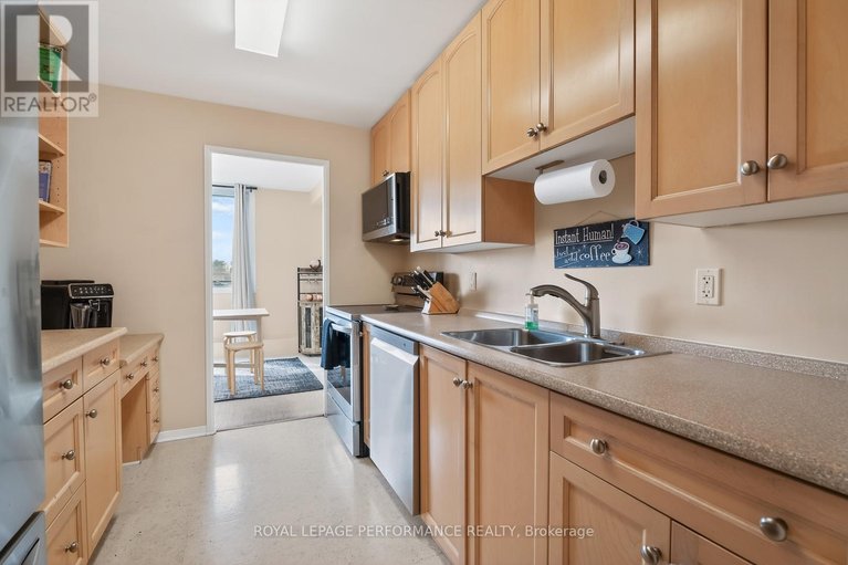 29617945/207-265-poulin-avenue/britannia/ottawa/ontario/K2B7Y8_7