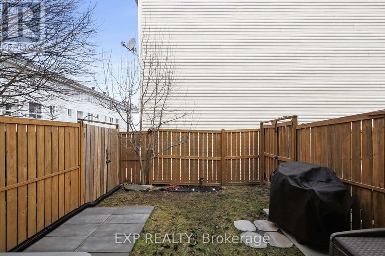 29664785/321-wiffen-private/westcliffe-estates/ottawa/ontario/K2H1G3_38