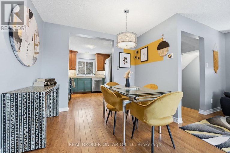 29179274/b-3895-old-richmond-road/arbeatha-park/ottawa/ontario/K2H8T8_9