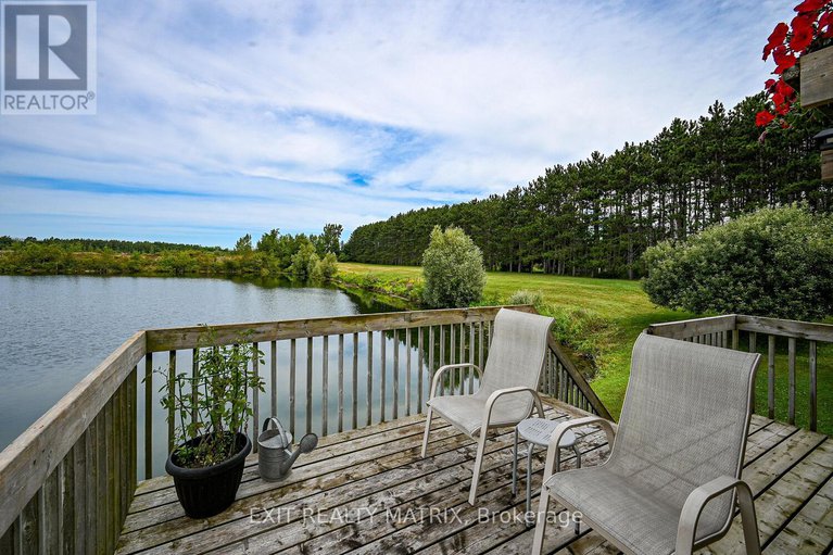 28117535/2158-old-prescott-road/osgoode-twp-north-of-reg-rd-6/ottawa/ontario/K4P1L9_37