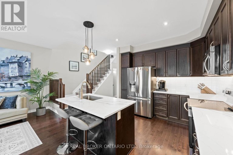 29464895/792-cedar-creek-drive/blossom-parkkemp-parkfindlay-creek/ottawa/ontario/K1T0M6_12