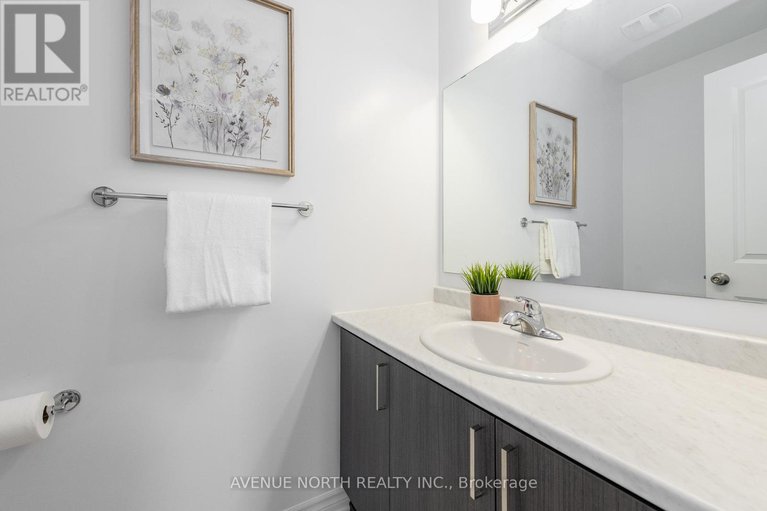 29381937/151-minikan-street/blossom-parkkemp-parkfindlay-creek/ottawa/ontario/K1X0E5_21