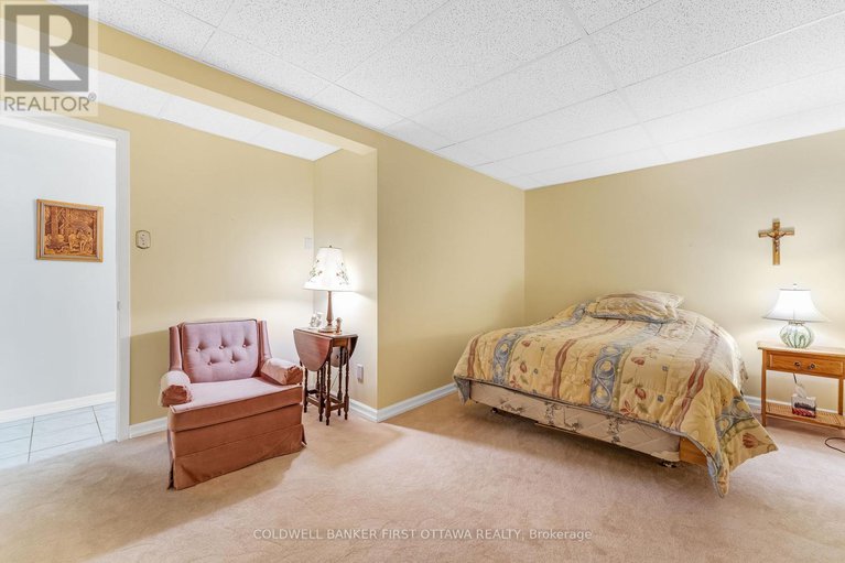 29052302/1511-shawinigan-street/fallingbrookridgemount/ottawa/ontario/K4A2L9_23