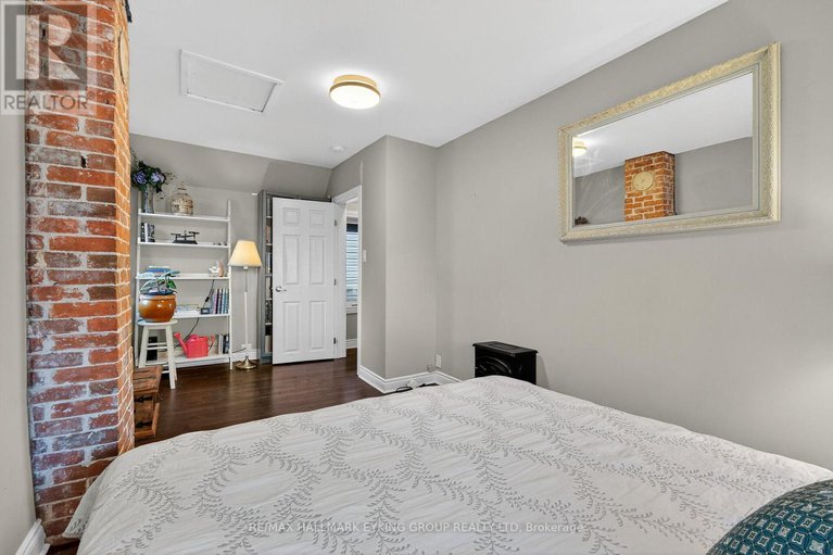 29121974/1762-scott-street/ottawa-west/ottawa/ontario/K1Y2N6_32