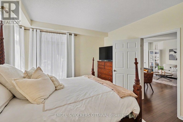 29450106/b-300-meilleur-private/vanier/ottawa/ontario/K1L0A2_26