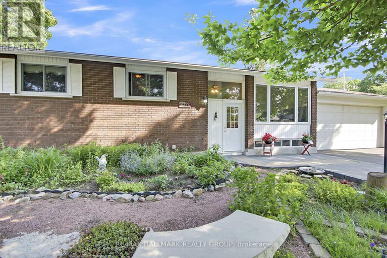 28570009/2286-elmira-drive/parkway-park/ottawa/ontario/K2C1H4_3