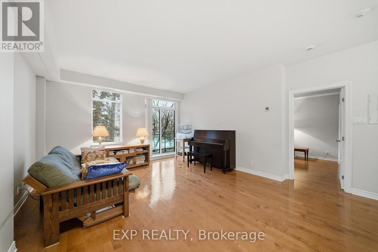 29466229/205-bolton-street/lower-townbyward-market/ottawa/ontario/K1N1K7_18