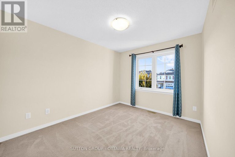 28945910/747-oakglade-avenue/emerald-meadowstrailwest/ottawa/ontario/K2M0B5_22