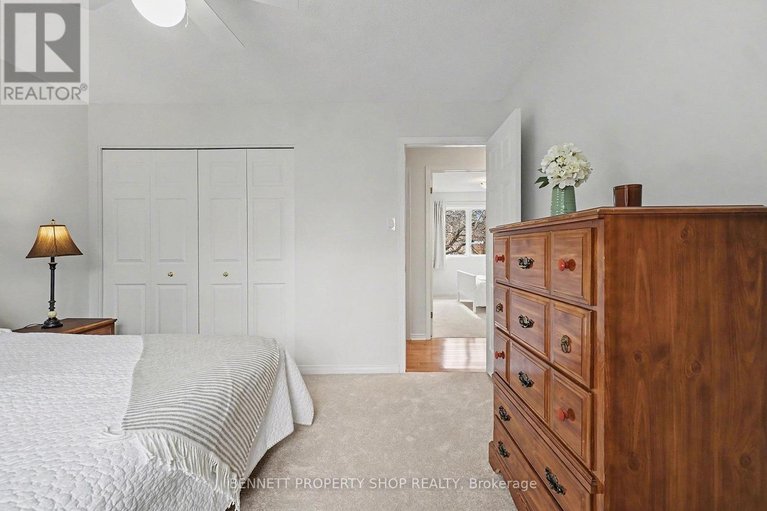 29480863/1262-rousseau-crescent/greely/ottawa/ontario/K4P1B3_18