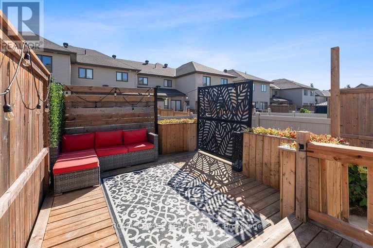 28963123/321-proud-walk/stittsville-south/ottawa/ontario/K2S2L6_42