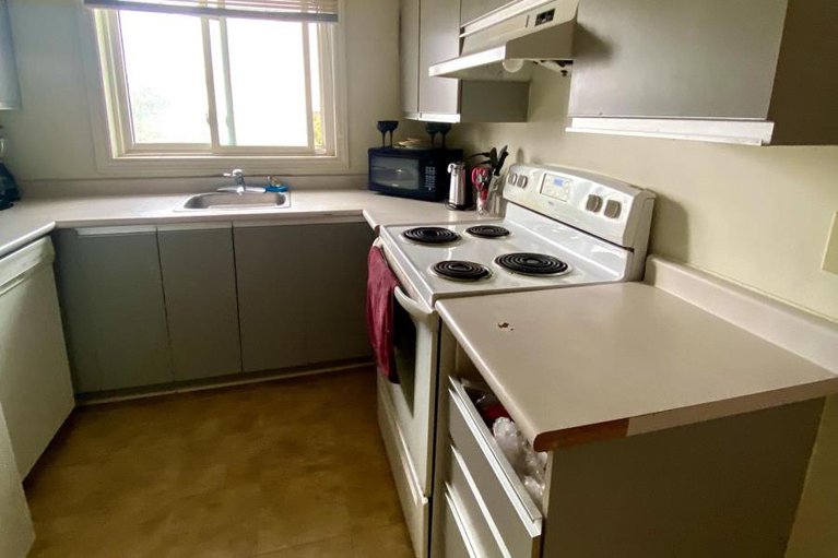28221039/403-250-brittany-drive/viscount-alexander-park/ottawa/ontario/K1K4M1_19