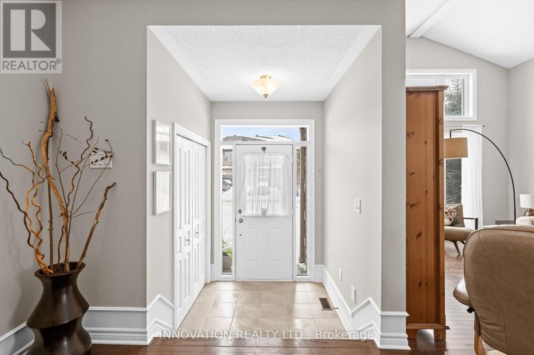 29678431/525-grand-tully-way/riverside-south/ottawa/ontario/K1V2M8_2