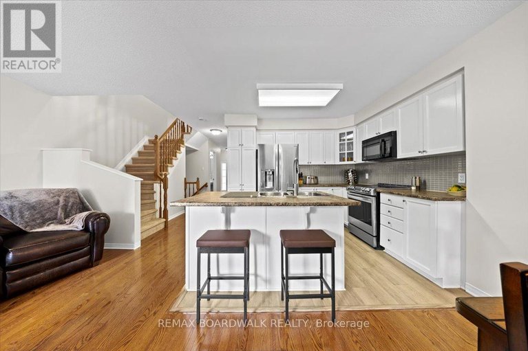 29448324/783-cobble-hill-drive/cedargrovefraserdale/ottawa/ontario/K2J0C3_28