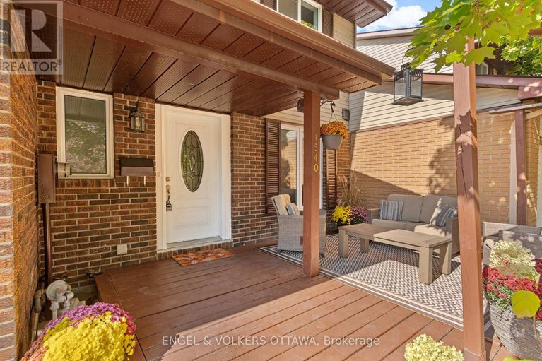29646084/1540-mimosa-avenue/riverview-park/ottawa/ontario/K1G4C9_2