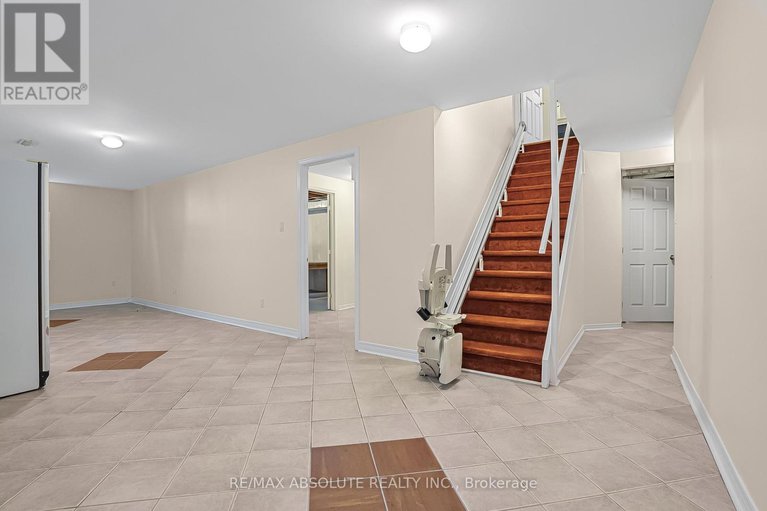 28668574/1513-apeldoorn-avenue/carleton-heights/ottawa/ontario/K2C1V2_36