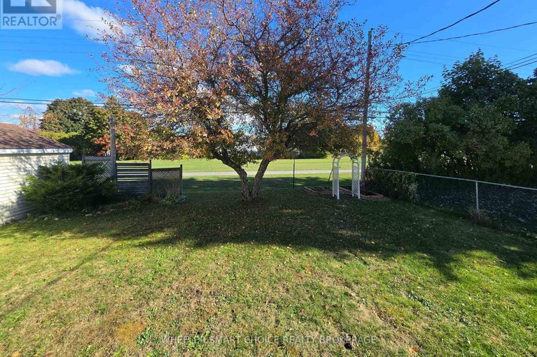 29412302/40-st-laurent-avenue/long-sault/south-stormont/ontario/K0C1P0_29