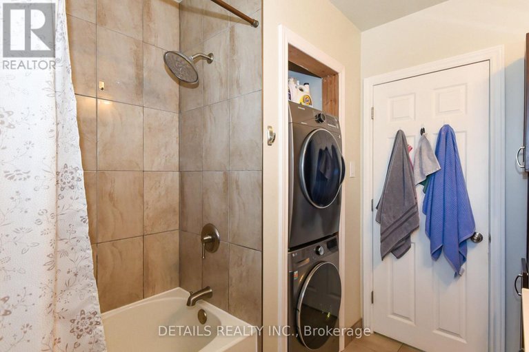 29661613/1222-field-street/bel-air-park/ottawa/ontario/K2C2R2_23