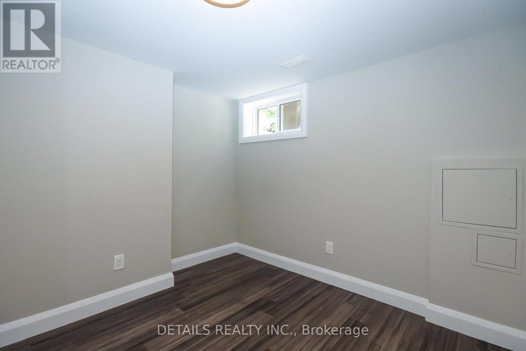 28587283/1300-field-street/bel-air-park/ottawa/ontario/K2C2R3_28