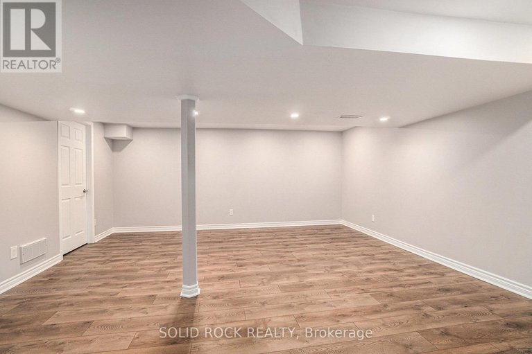 29195857/34-4573-carrington-place/pineview/ottawa/ontario/K1B4P8_25