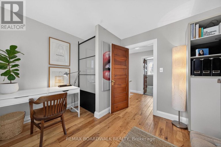 29640571/154-queen-mary-street/overbrookcastle-heights/ottawa/ontario/K1K1X5_27