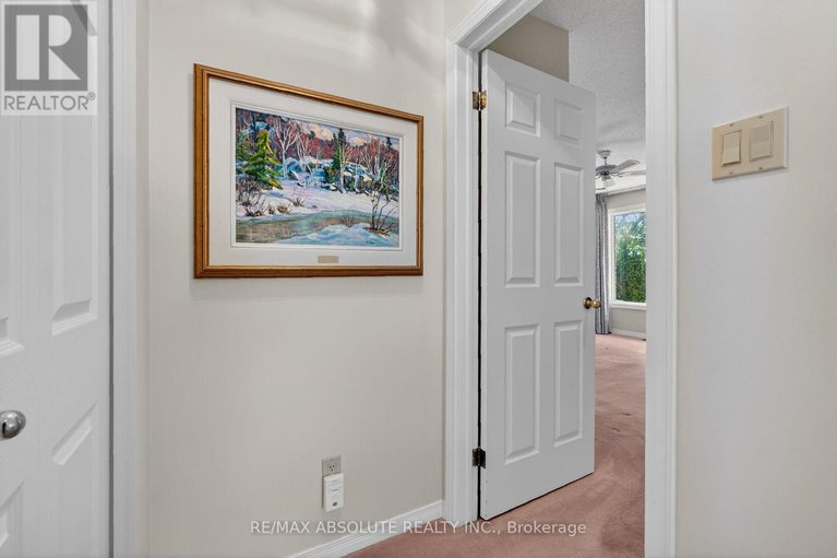 29344772/18-pine-needles-court/stittsville-central/ottawa/ontario/K2S1G5_28