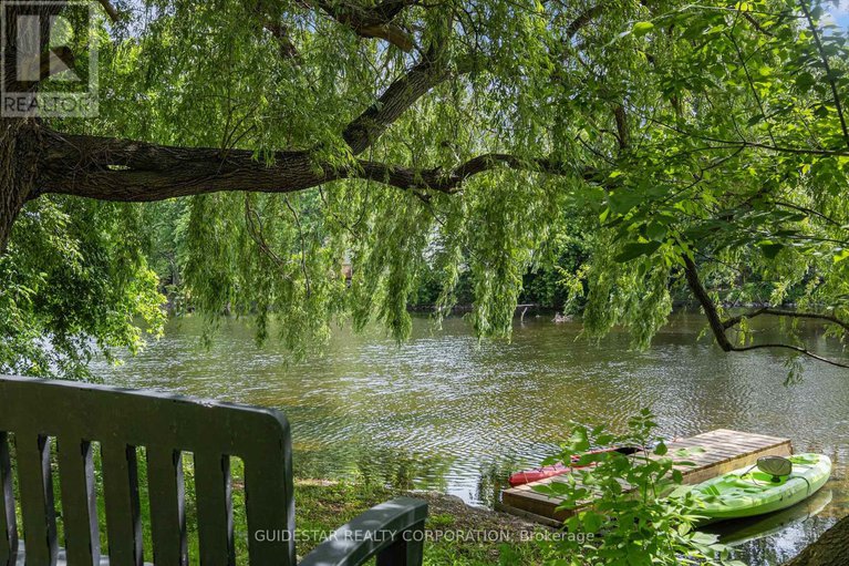 28500324/5336-mclean-crescent/manotick-long-island-nicholls-island/ottawa/ontario/K4M1E5_23