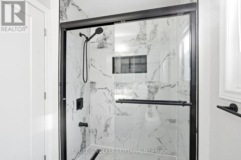 29360560/888-reaume-street/mississippi-mills-ramsay-twp/mississippi-mills/ontario/K0A1A0_21