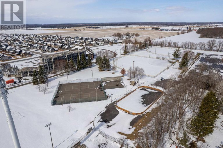 28161394/834-bascule-place/btwn-franktown-rd-fallowfield-rd/ottawa/ontario/K0A2Z0_36