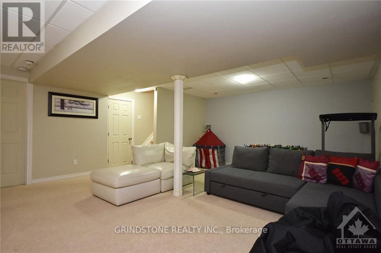 28459488/2414-nutgrove-avenue/half-moon-bay/ottawa/ontario/K2J0W9_12