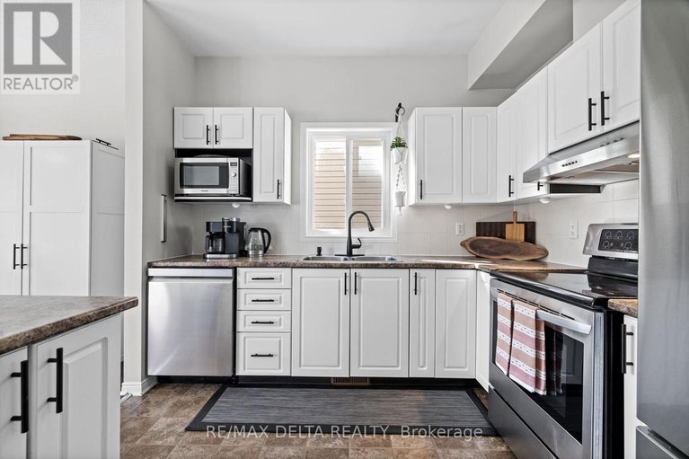 29662213/221-mercury-street/clarencerockland-twp/clarence-rockland/ontario/K4K0E8_15