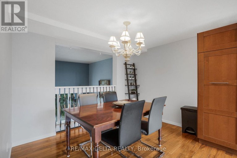 28534404/8-2296-orient-park-drive/blackburn-hamlet-south/ottawa/ontario/K1B4N6_11