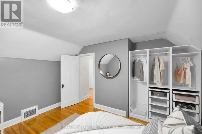 29608672/448-brennan-avenue/westborohampton-park/ottawa/ontario/K1Z6J8_21