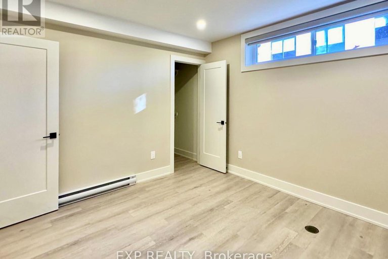 29112104/a-b-25-omeara-street/hintonburg/ottawa/ontario/K1Y2S8_25