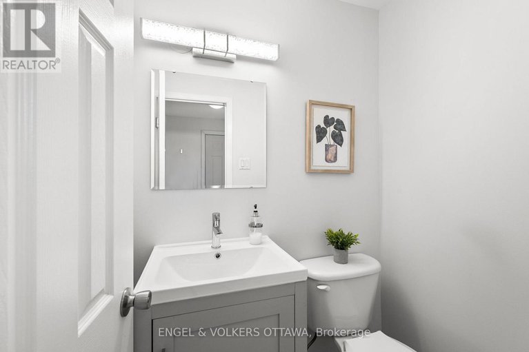 28857390/1841-lorraine-avenue/urbandale-acres/ottawa/ontario/K1H6Z7_3