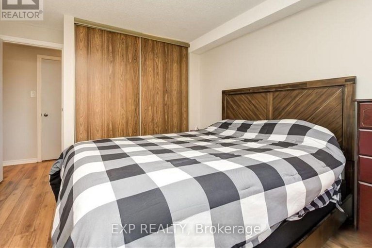 29006637/306-6376-bilberry-drive/orleans-wood/ottawa/ontario/K1C4P6_25