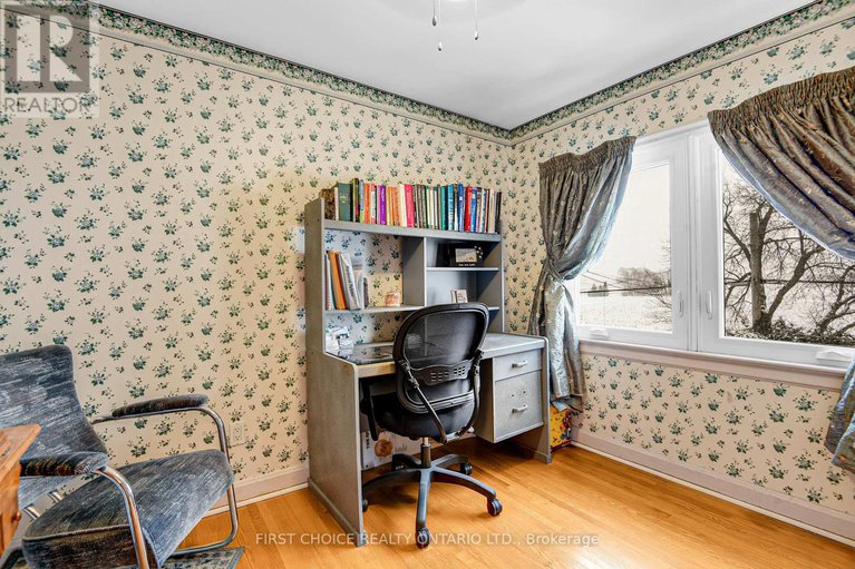 29205327/1366-kingston-avenue/carlington/ottawa/ontario/K1Z8L2_21