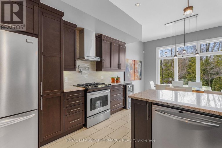 29555218/26-jacquot-street-n/champlain-twp/champlain/ontario/K0B1K0_16