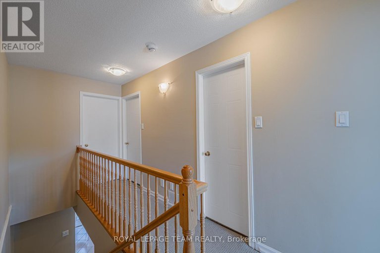 28962046/1650-locksley-lane/beaconwood/ottawa/ontario/K1J1B6_30