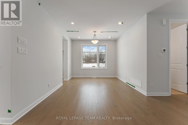 28181944/127-ascari-road/mahogany-community/ottawa/ontario/K4M0W8_12