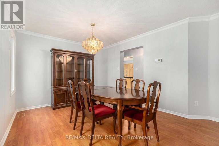 28529206/664-arc-en-ciel-street/fallingbrookgardenway-south/ottawa/ontario/K4A3H8_8