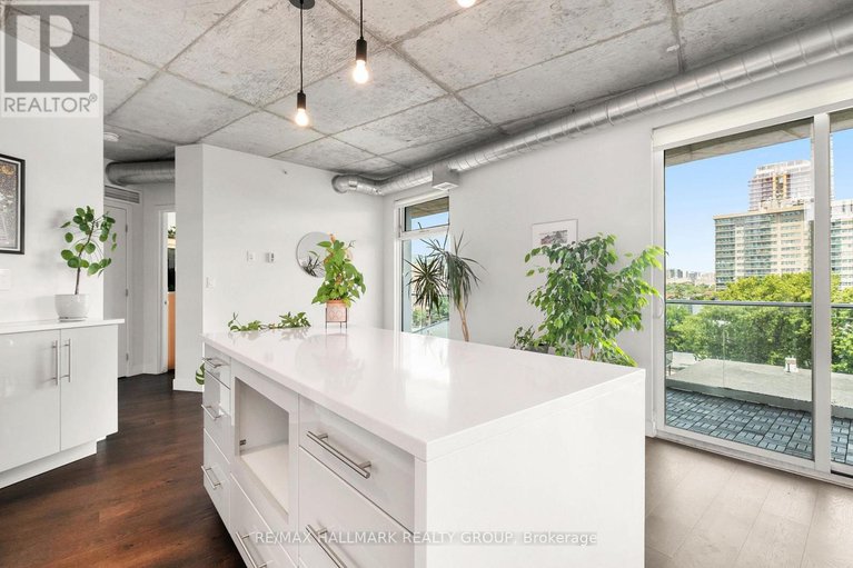 28643131/508-1000-wellington-street-w/hintonburg/ottawa/ontario/K1Y2X9_8