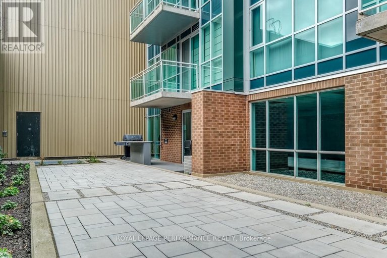 29479341/103-134-york-street/lower-townbyward-market/ottawa/ontario/K1N1K8_21